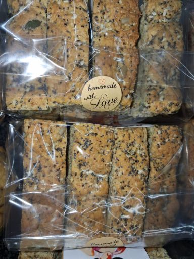 Nutty Wheat with Seeds